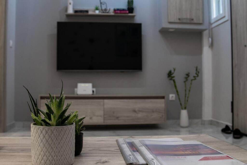 * Ck Modern Loft Near Seaside * Apartment Tesalonika Bagian luar foto